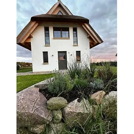 Happy Place Ruegen Comfortable * Lancken